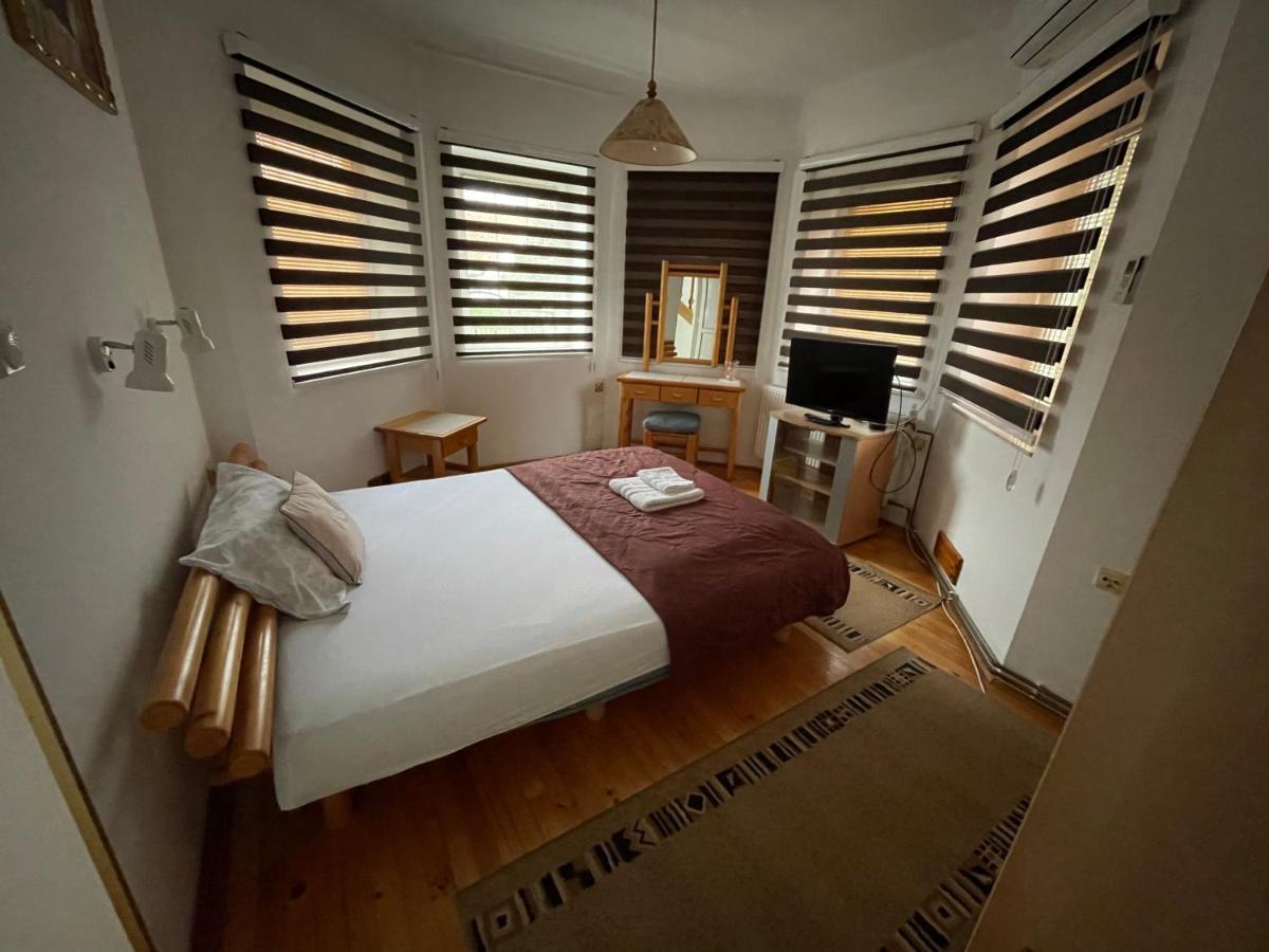 Guest House Luxotel Zrenjanin Eksteriør billede