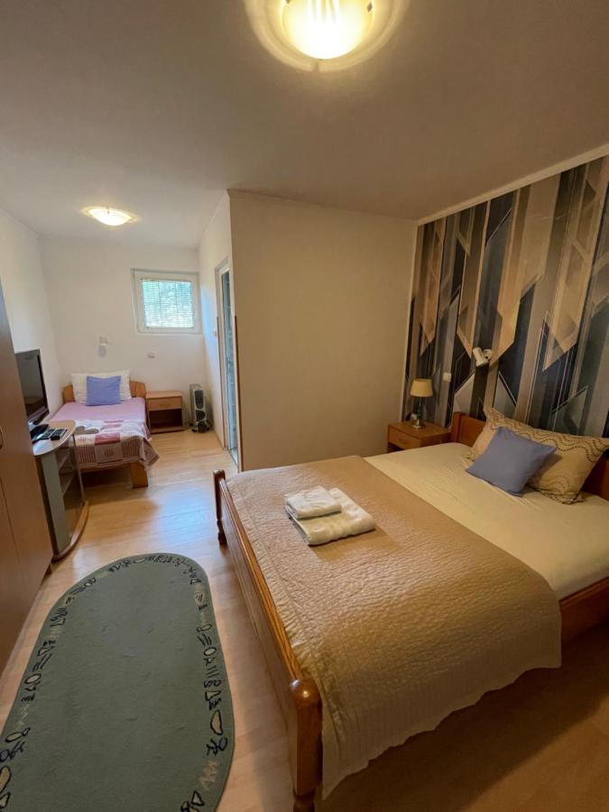Guest House Luxotel Zrenjanin Eksteriør billede