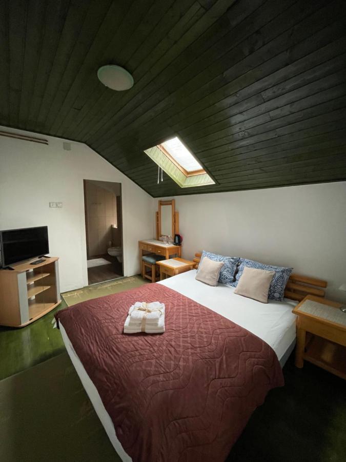 Guest House Luxotel Zrenjanin Eksteriør billede