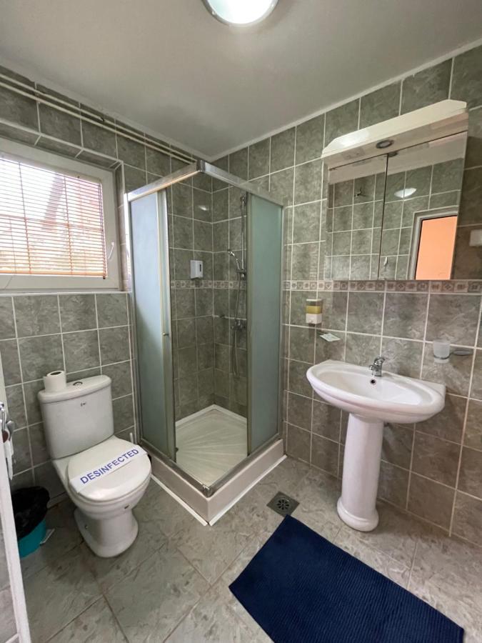 Guest House Luxotel Zrenjanin Eksteriør billede